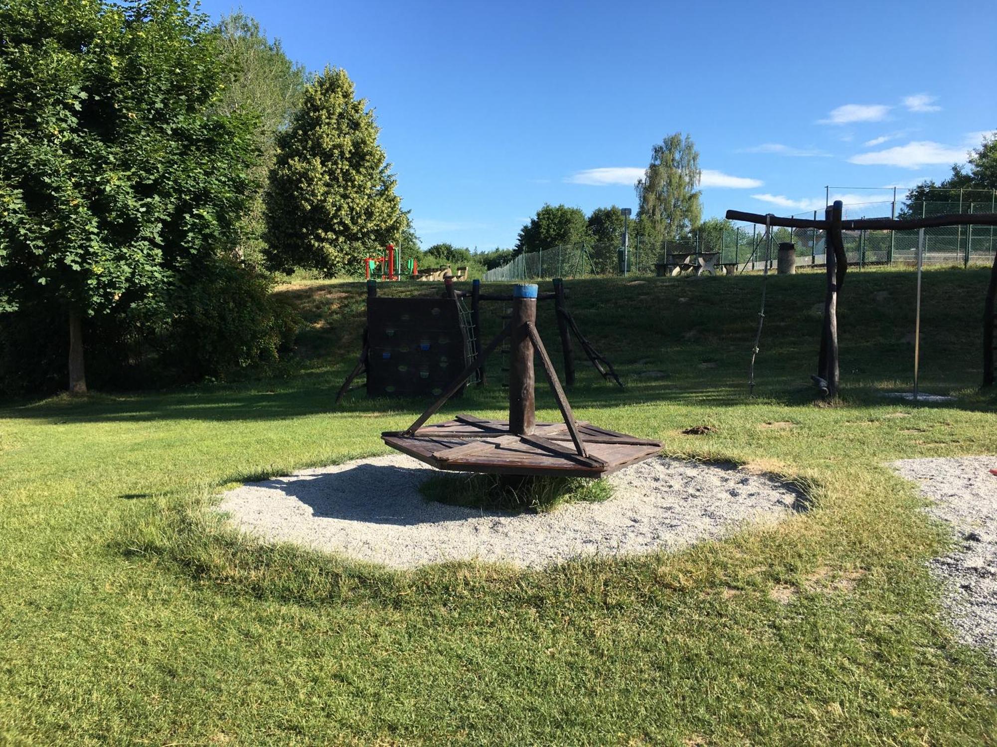 Appartamento Papeto Frymburk Esterno foto
